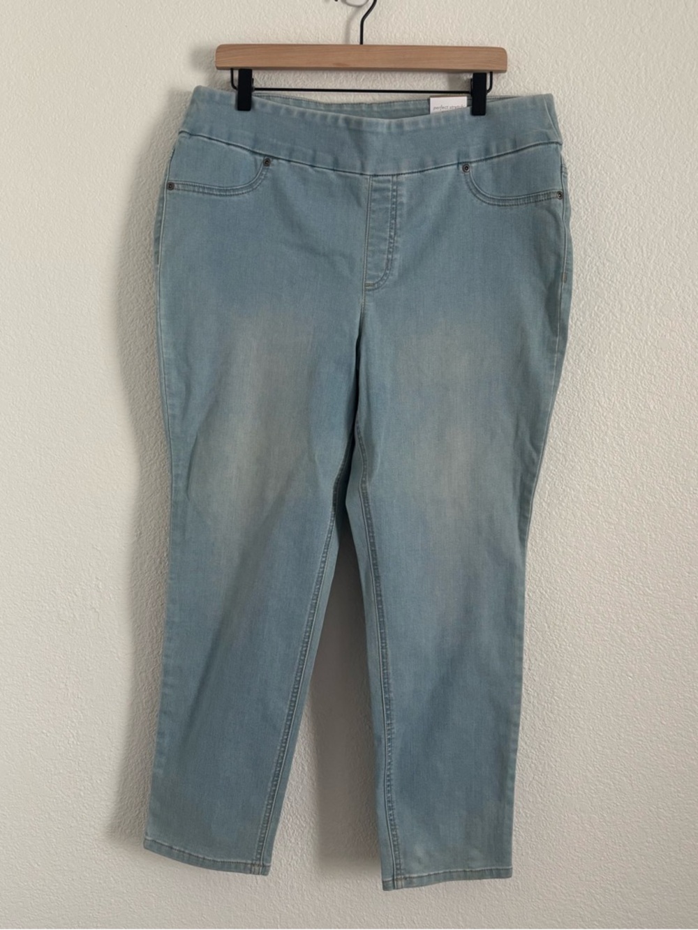 NWT Chico's Women's Size 2.5 (US 14) Blue Perfect Stretch Ankle Jegging Jean